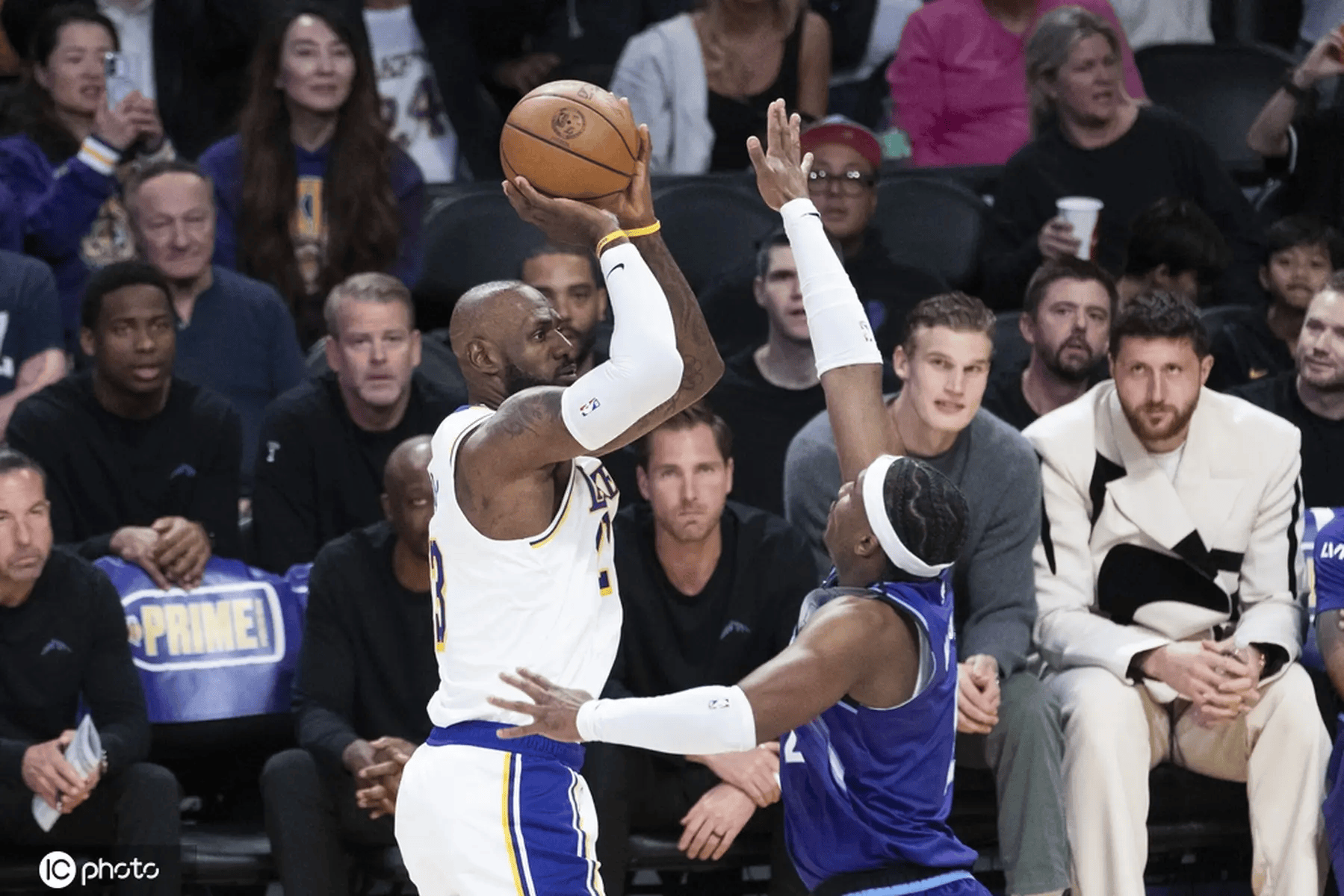 詹姆斯英格拉姆当选上周最佳球员 杜兰特唐斯获提名